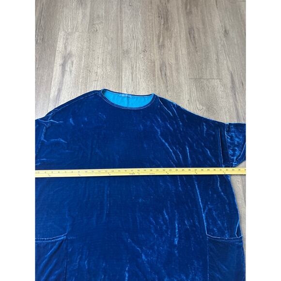 Cut Loose Blue Velvet Oversized Tunic Top Size One Rayon Silk Relaxed Fit - Picture 4 of 9